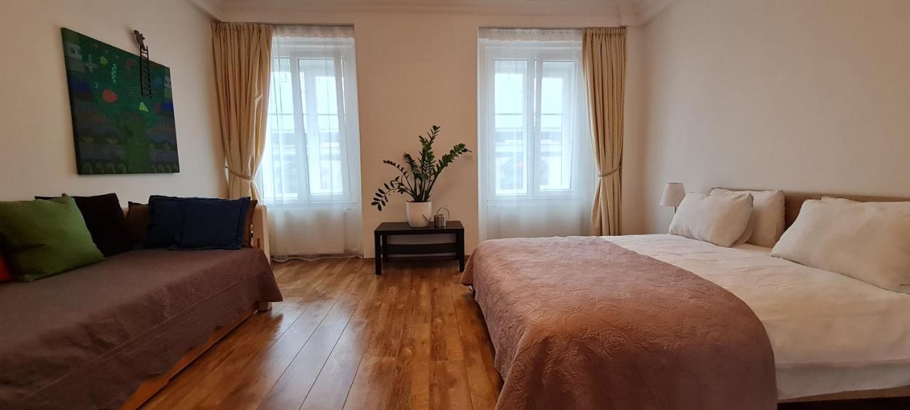 Rehouse, Sv.Ignoto 16, 2 Bedroom Vilnius Kültér fotó